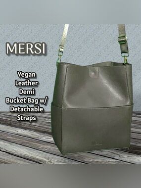 Mersi Vegan Leather Demi Bucket Bag With Detachable Straps Gray